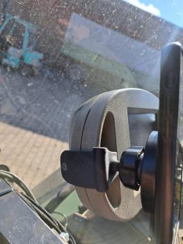 Preview: RS-Mount, fahrzeugspezifischer Handyhalter passend für FENDT 700 Vario com 1-3, 800 com 1-3, 400 com 1-3, Made in Germany